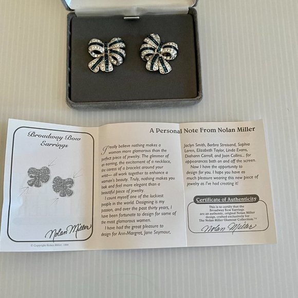 NEW Nolan Miller Broadway Bow Clip On Earrings - Picture 4 of 7